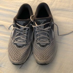 Brooks Launch 5